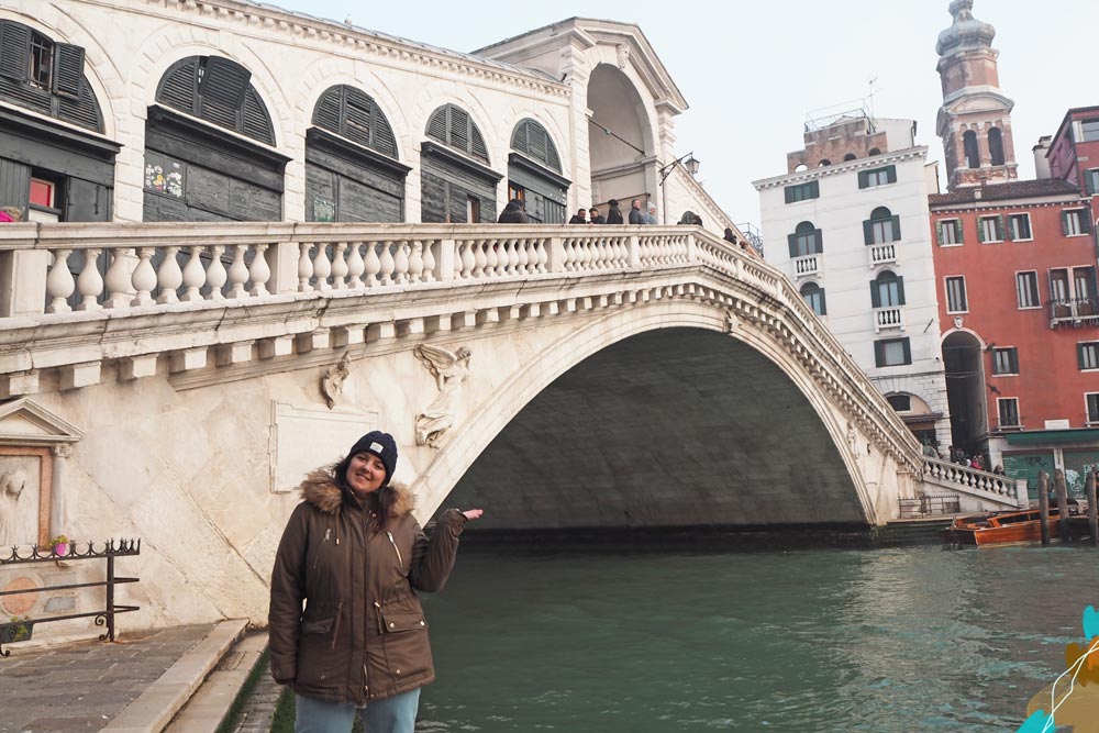 Puente de rialto, en Venecia