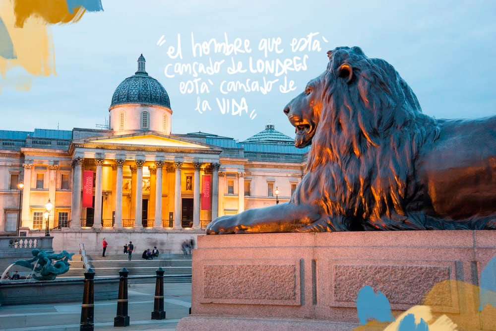 estatua de león en trafalgar square