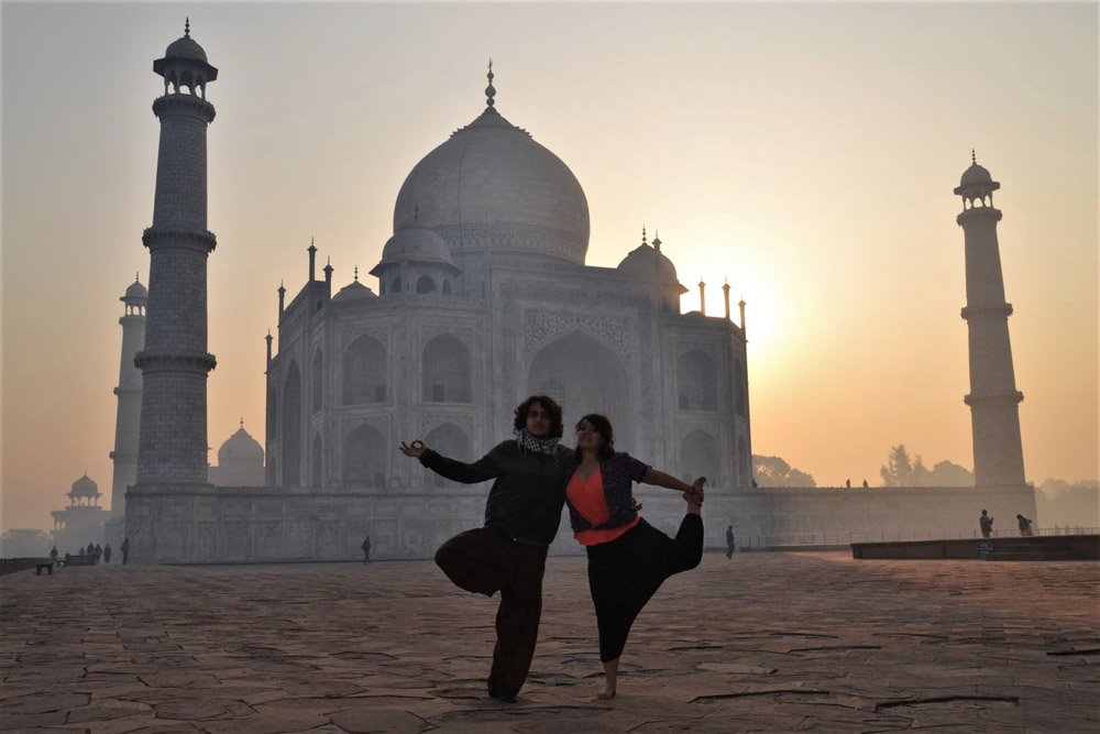 Taj Mahal al amanecer