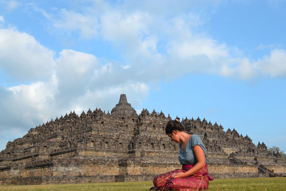 borobudur, uno de los sitios imprescindibles que ver en Indonesia