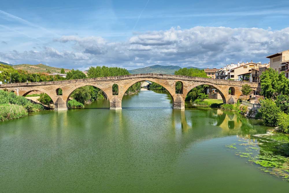 Puente de la Reina, otro sitio que visitar en Navarra sí o sí