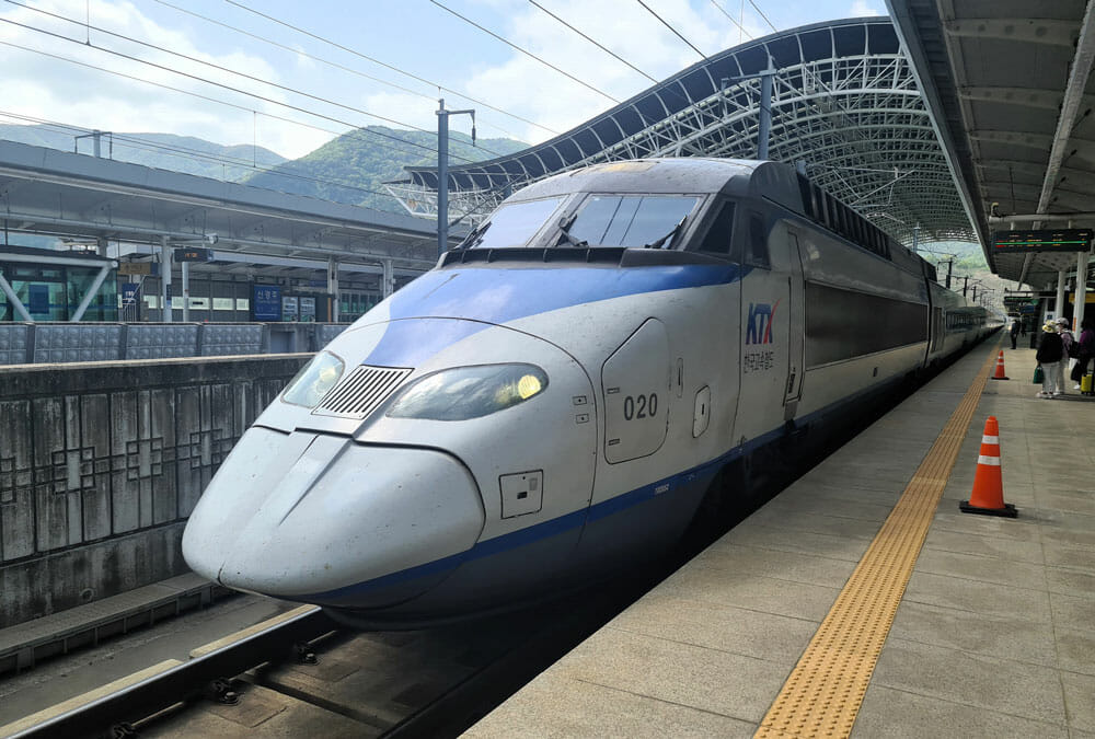 tren de KTX transporte en Corea del Sur