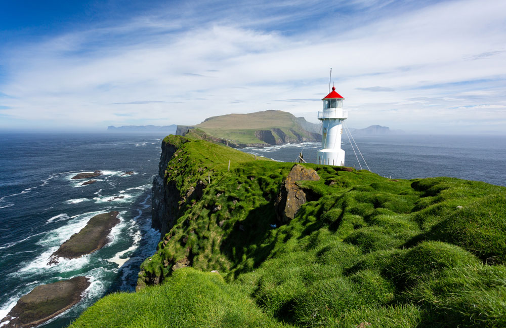 paisaje faro Islas Feroe