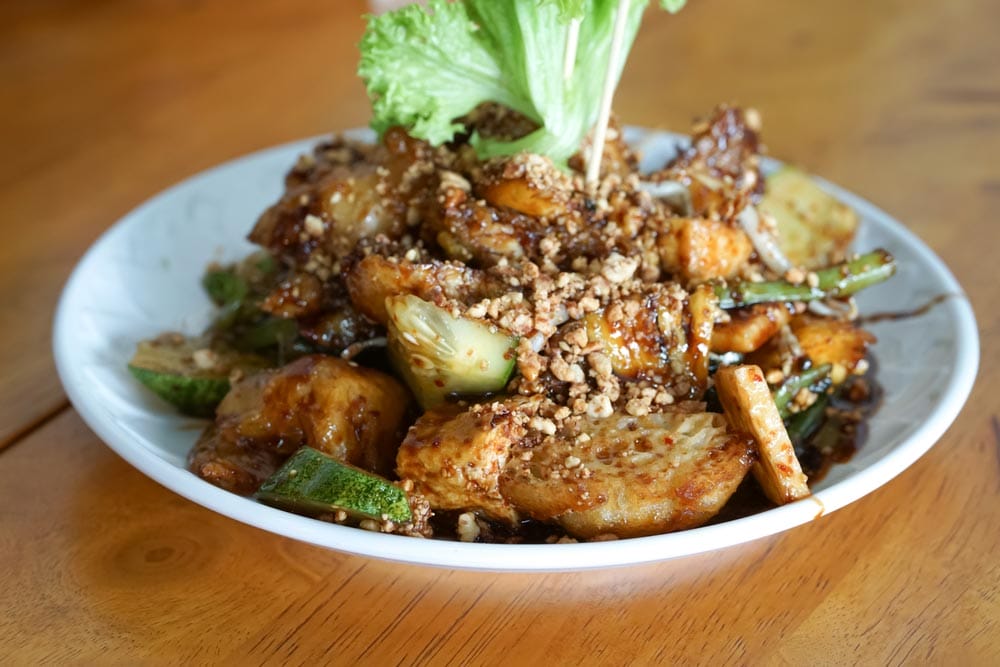 Rojak plato que comer en Singapur