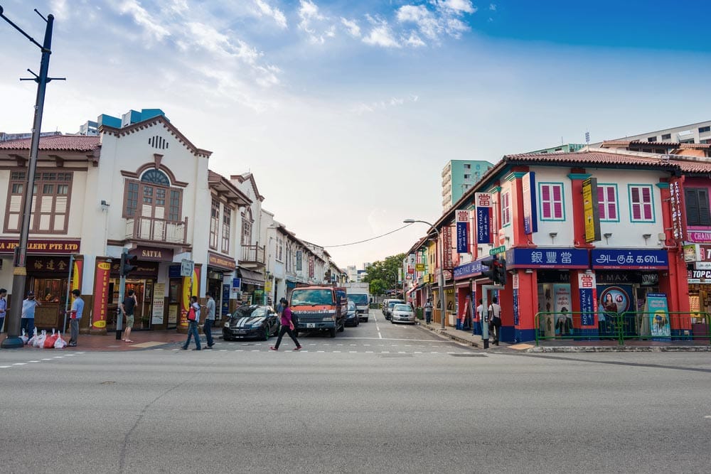 cruce de calles en Little India Singapur