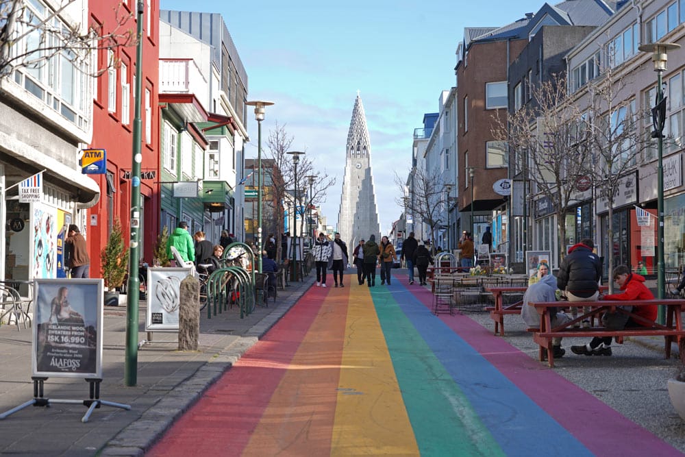 rainbow street en reikiavik