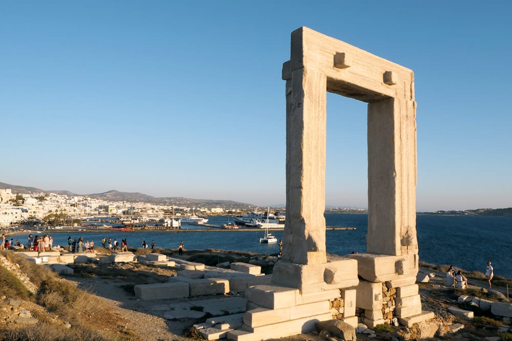 que ver en Naxos, Puerta del Templo de Apolo