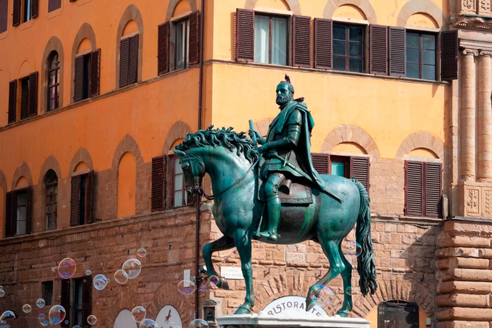 estatua de Cosimo de Médici