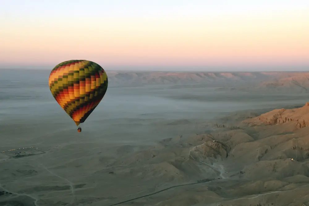 vuelo en globo en Luxor Egipto